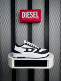 Bold side-applique low-top in black and white leather
