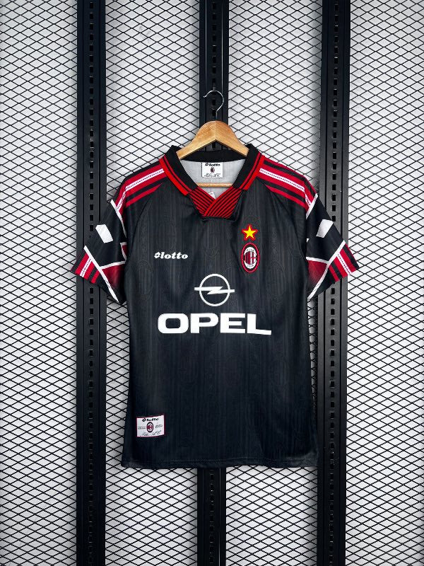 Striped crossover collar jersey in black and red