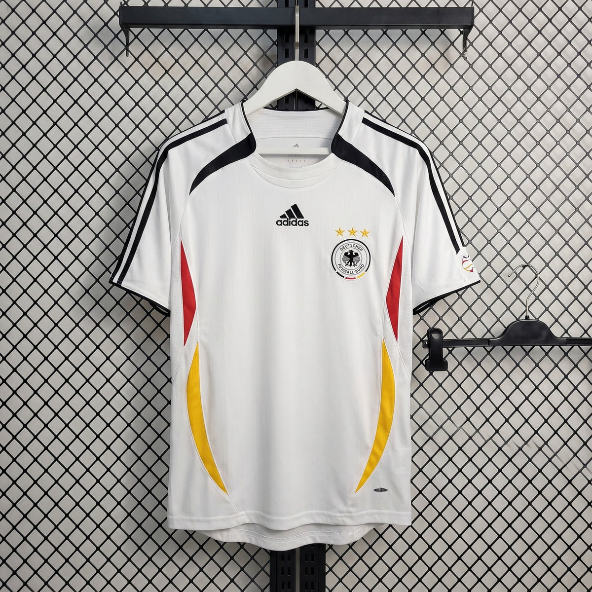 Lightweight knit jersey with black, red and gold panels