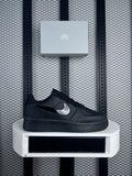 Sneaker black rubber