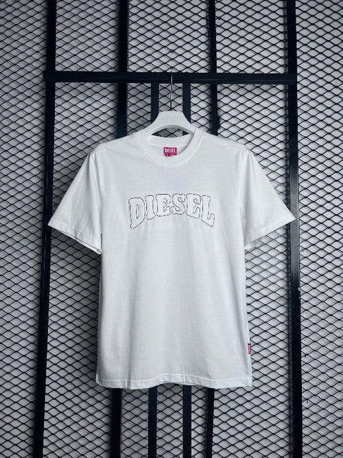 Arched outline lettering print white cotton tee