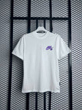 Short-sleeve crewneck silhouette in white with purple chest graphic